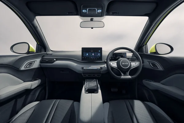 BYD ATTO 1 - Slide 10